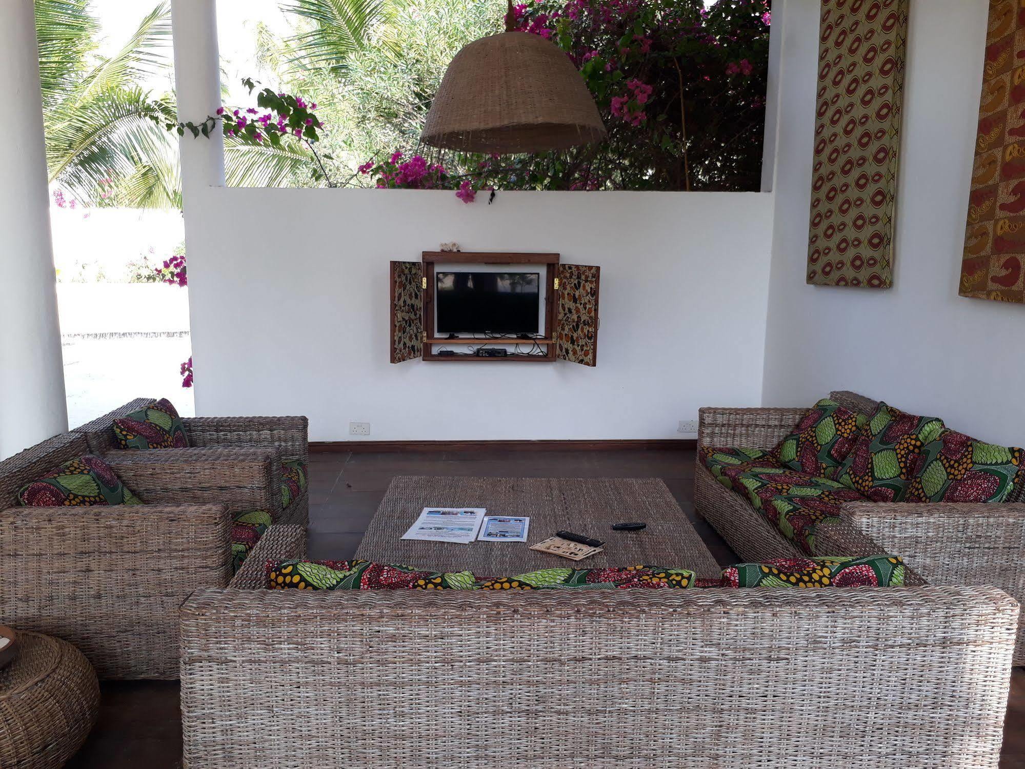 Hotel Albatross Ocean View Dongwe Exterior foto