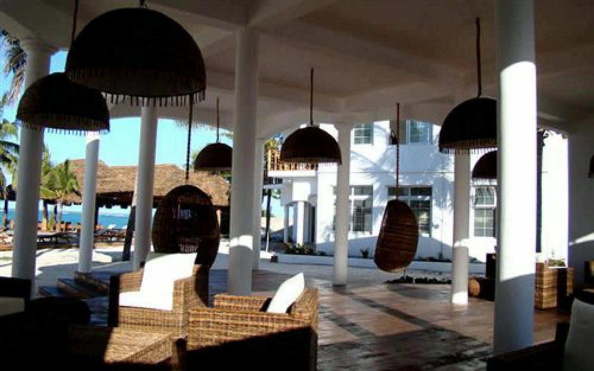 Hotel Albatross Ocean View Dongwe Exterior foto