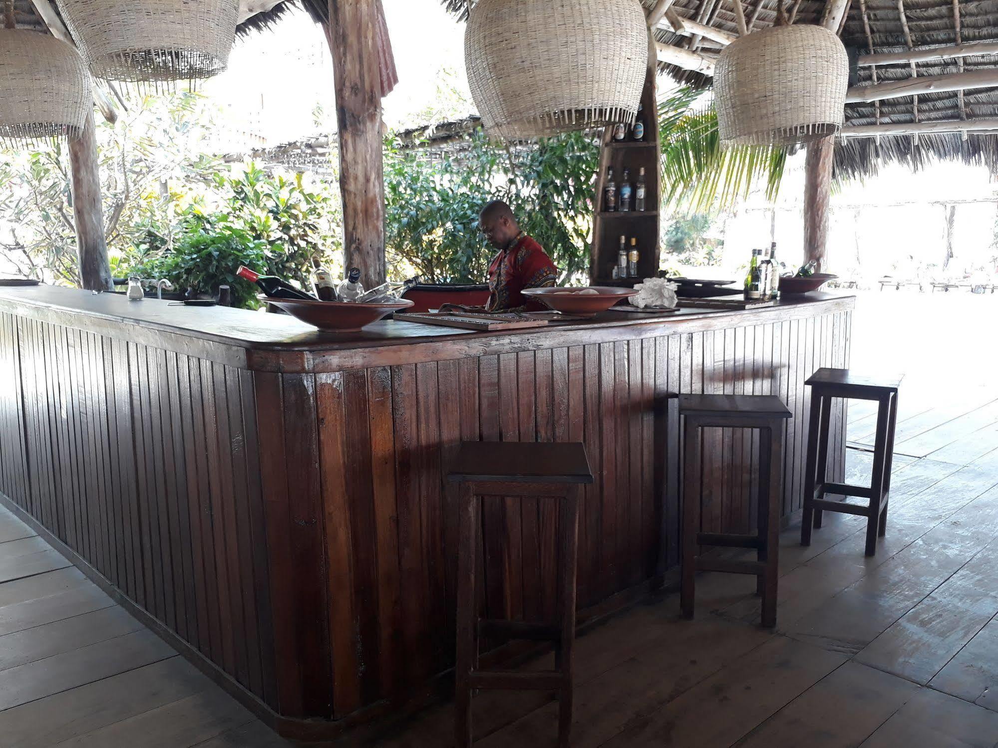 Hotel Albatross Ocean View Dongwe Exterior foto